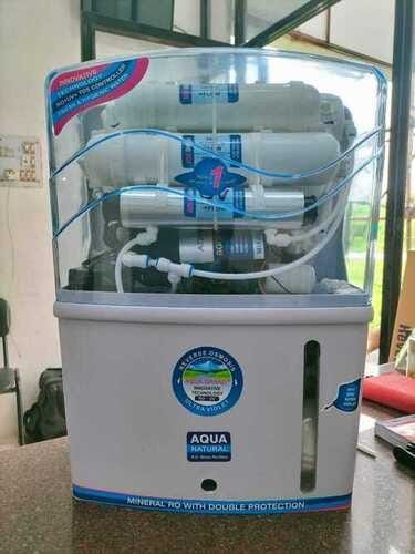 Certified service specialist testing and inspecting the filter unit components